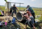 Satgas TMMD Kodim 0717/Grobogan dan Warga Karangharjo Bergotong Royong Bangun Saluran Air Demi Ketahanan Pangan
