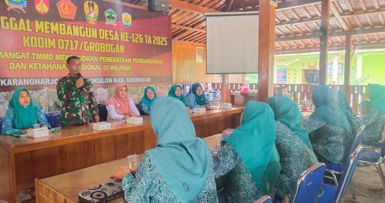 Satgas TMMD Kodim Grobogan Gelar Penyuluhan PKK, Ibu-Ibu Desa Karangharjo Antusias Dukung Pembangunan